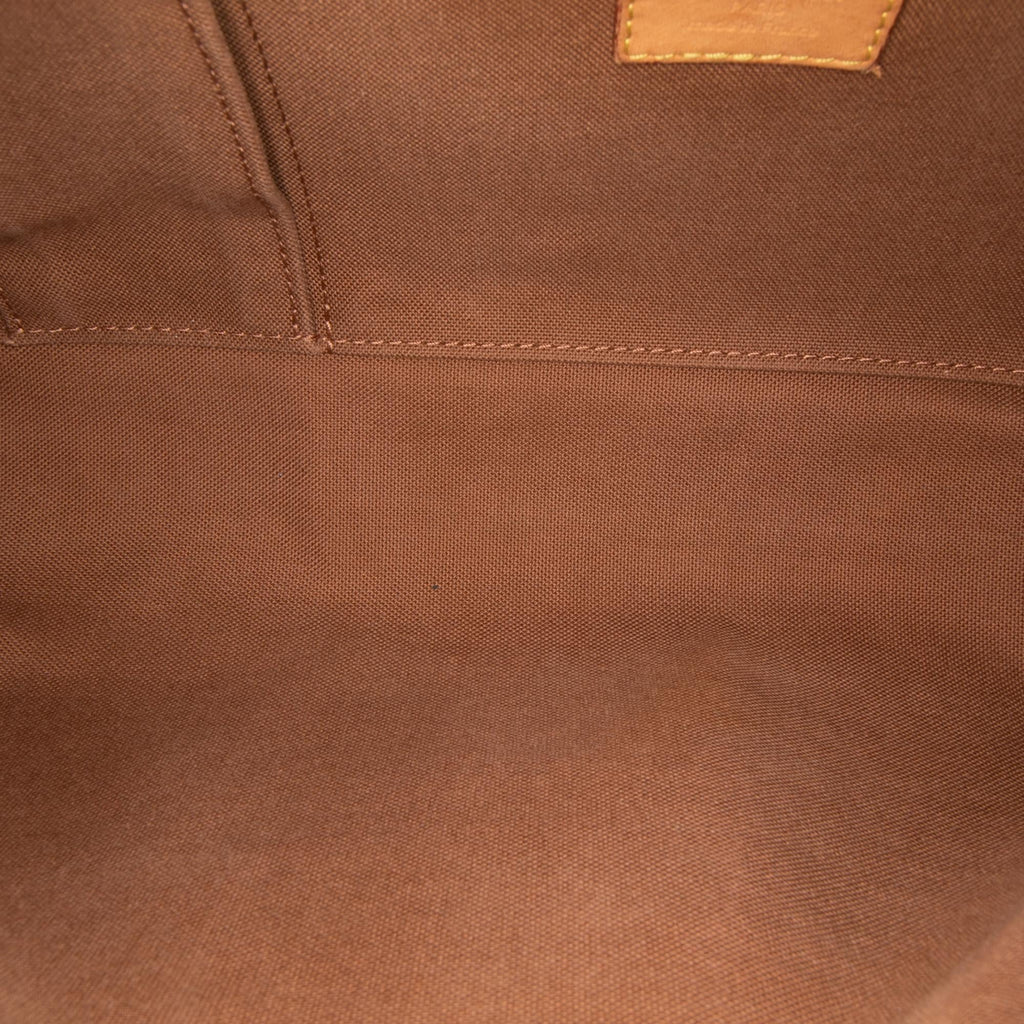 Louis Vuitton Monogram Thames PM