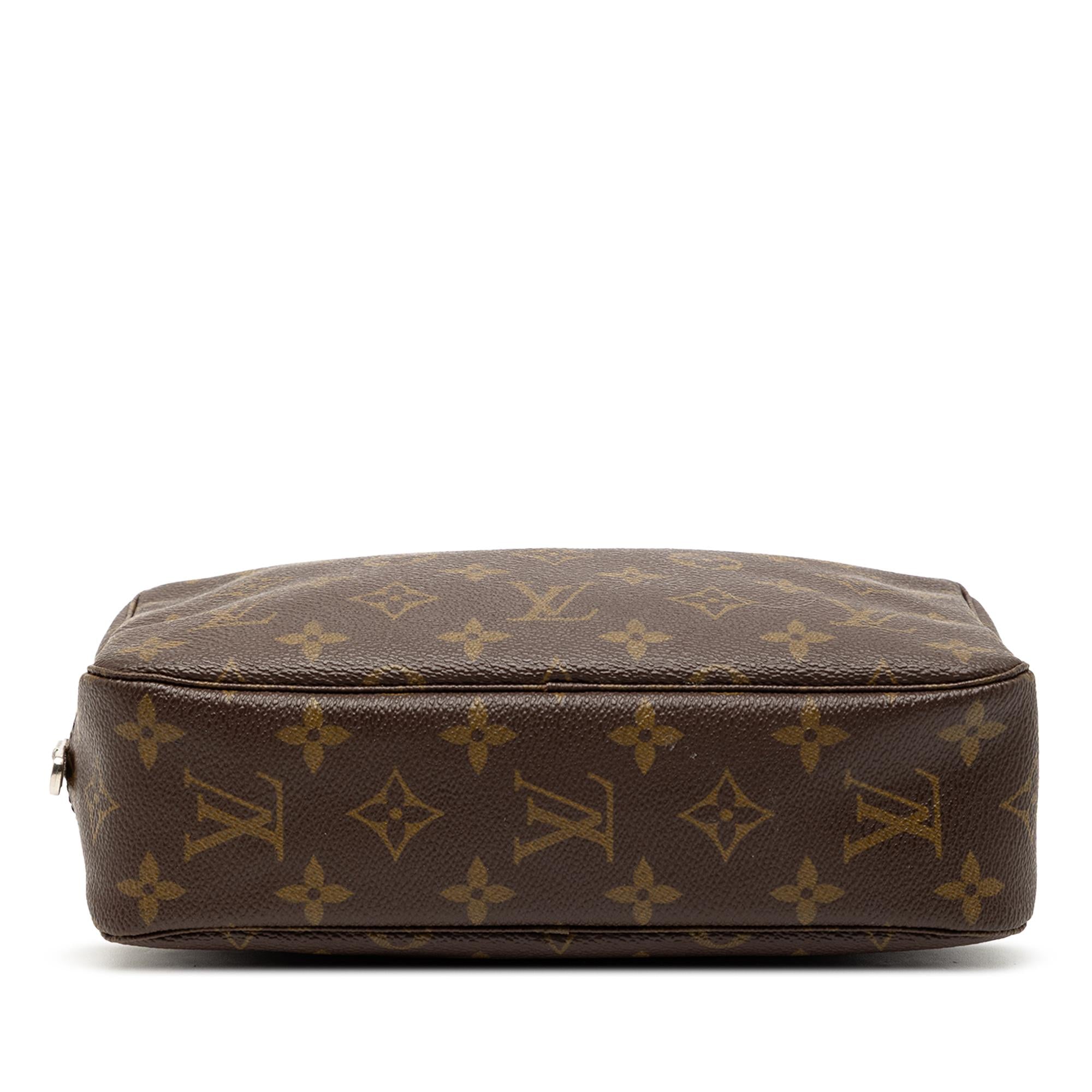 Louis Vuitton Monogram Trousse Toilette 23