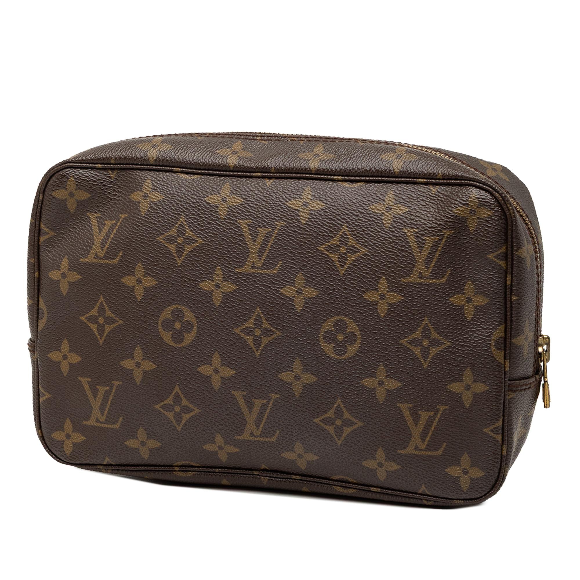 Louis Vuitton Monogram Trousse Toilette 23