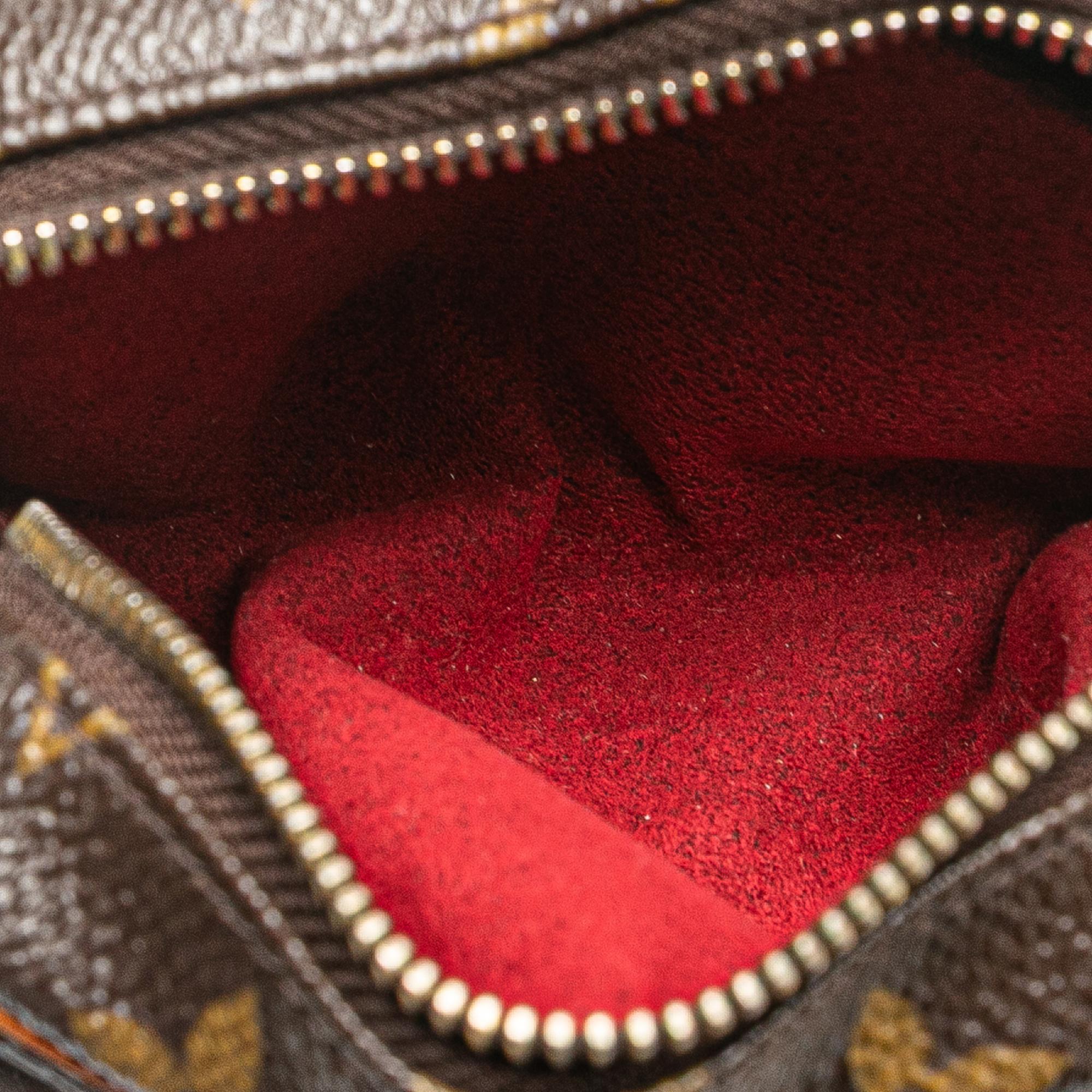 Louis Vuitton Monogram Trousse Wapity