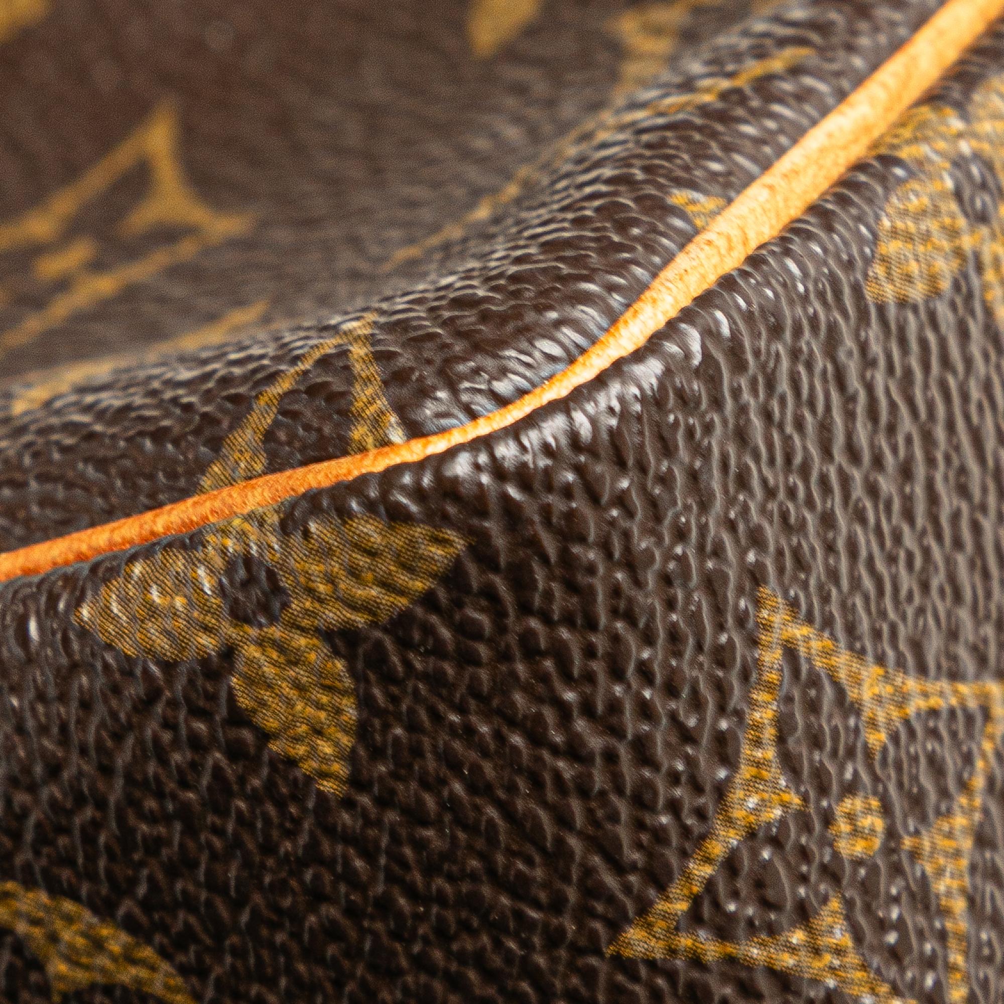 Louis Vuitton Monogram Trousse Wapity