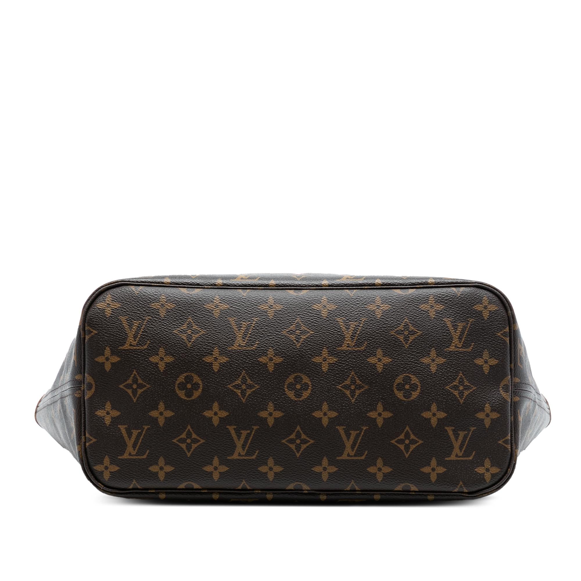 Louis Vuitton Monogram V Neverfull MM