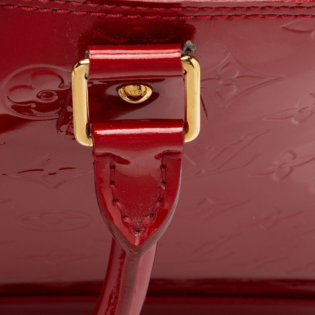 Louis Vuitton Monogram Vernis Alma GM Satchel (SHF-XIA8xV)