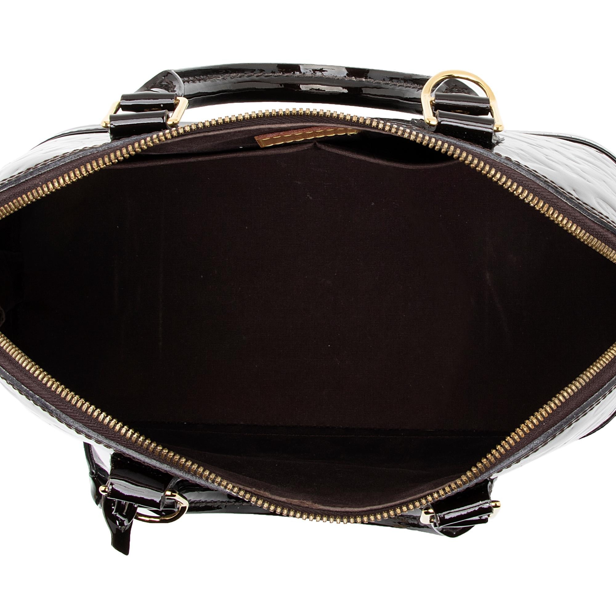 Louis Vuitton Monogram Vernis Alma PM Satchel (SHF-RKBVys)