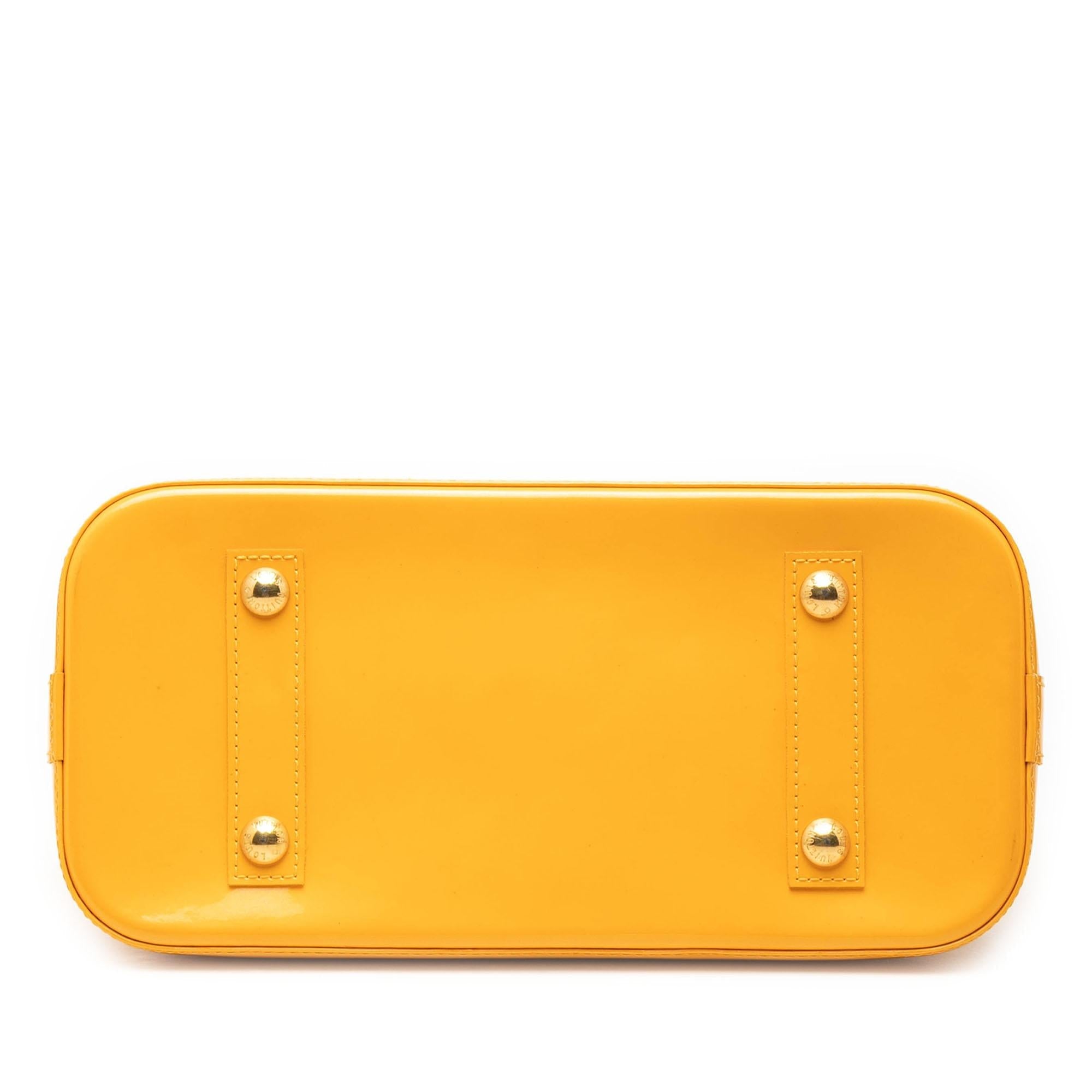 Louis Vuitton Monogram Vernis Alma PM