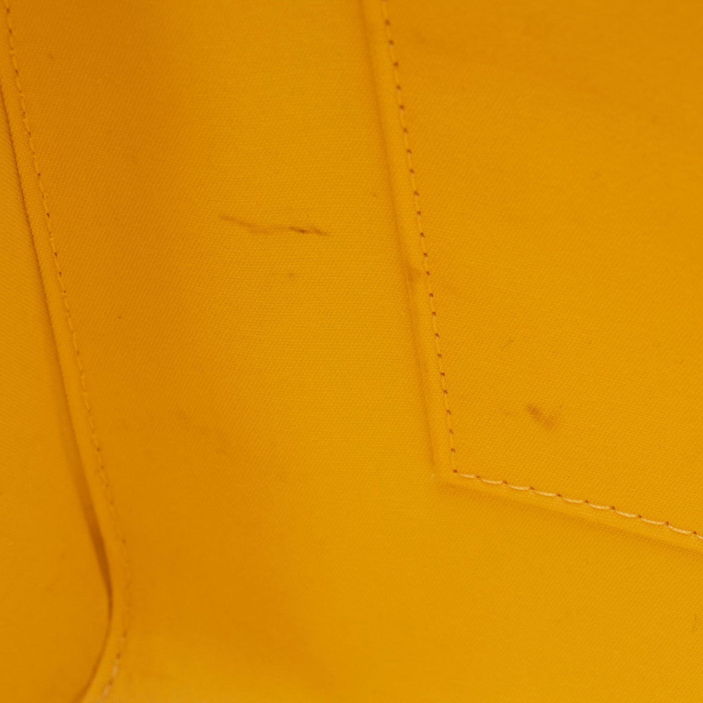 Louis Vuitton Monogram Vernis Brea MM Satchel (SHF-sj1CmG)
