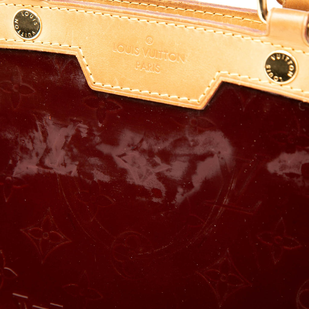 Louis Vuitton Monogram Vernis Brea MM