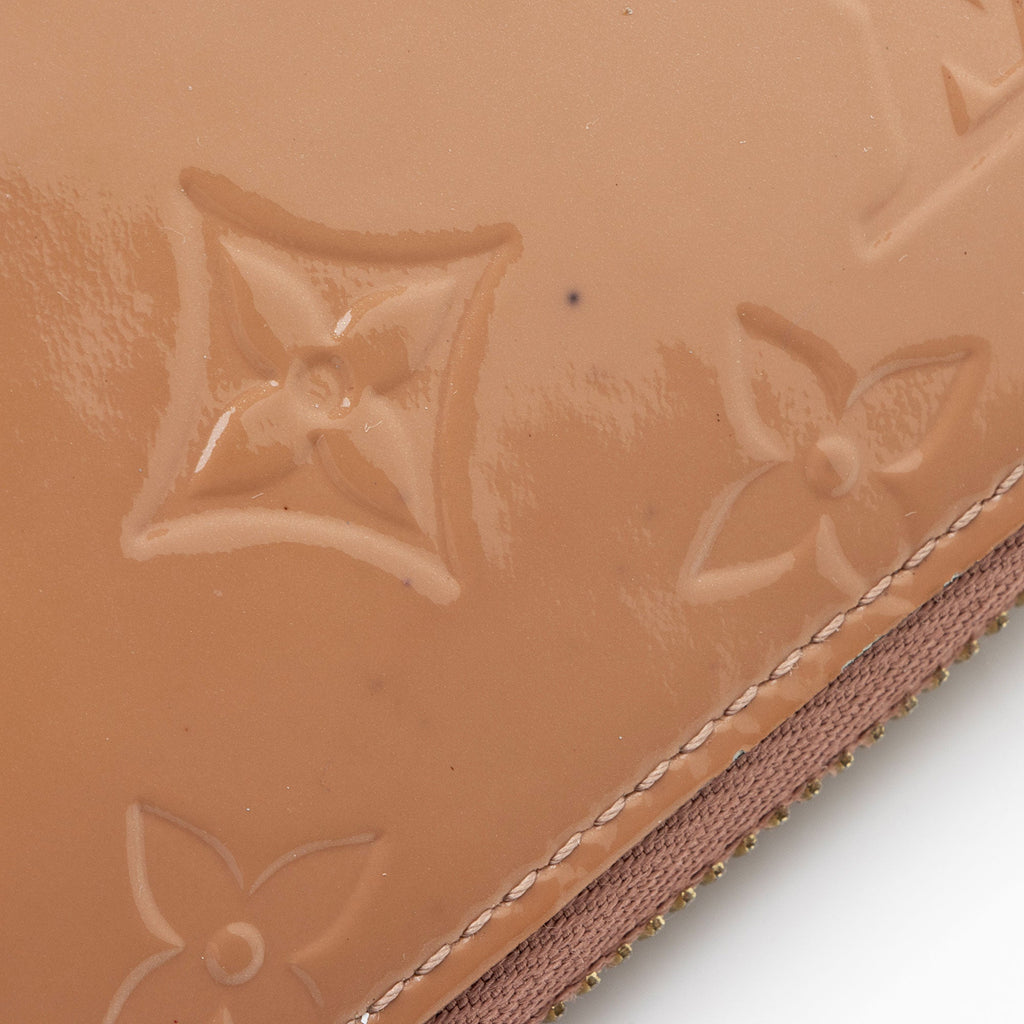 Louis Vuitton Monogram Vernis Zippy Wallet
