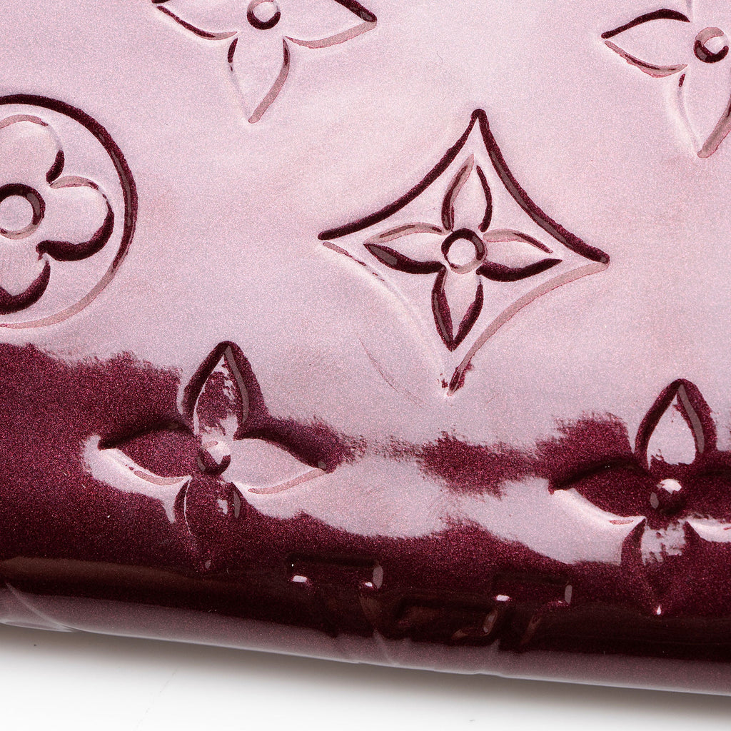 Louis Vuitton Monogram Vernis Zippy Wallet