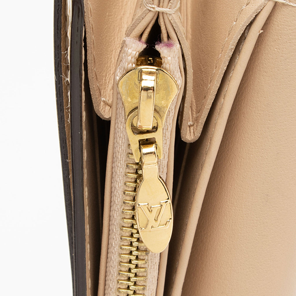 Louis Vuitton Patent Leather Louise Neo Sobe Wallet - FINAL SALE
