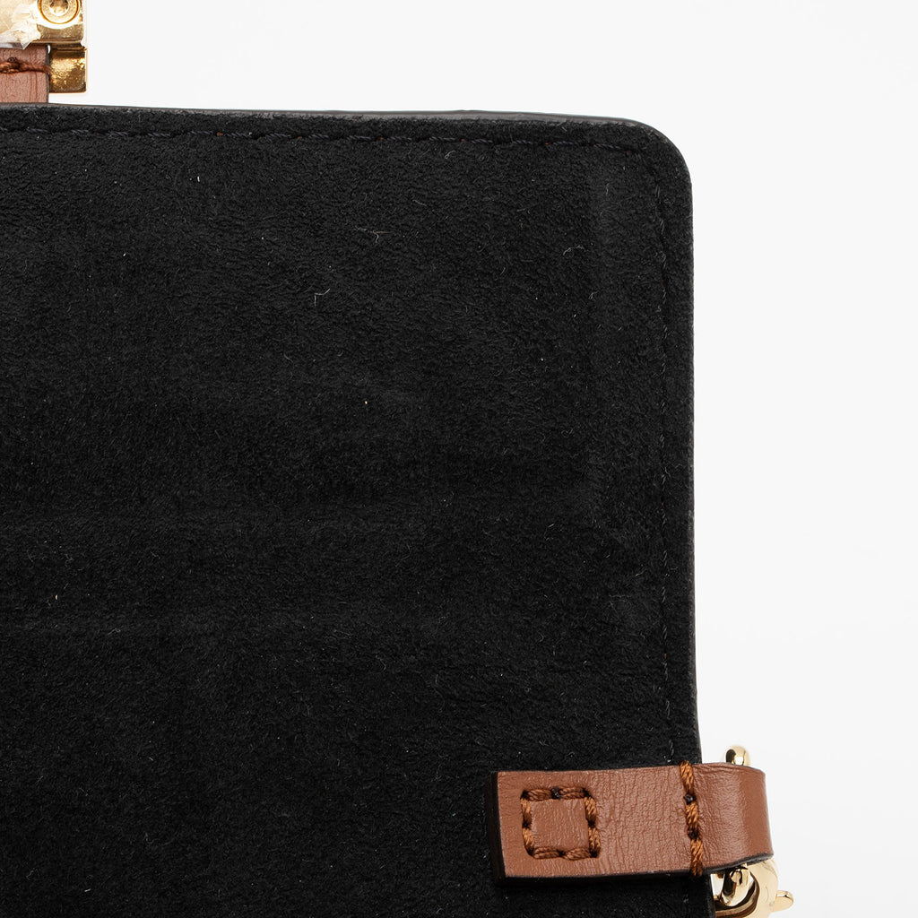Louis Vuitton Reverse Monogram Dauphine Chain Wallet (SHF-BmrxyO)