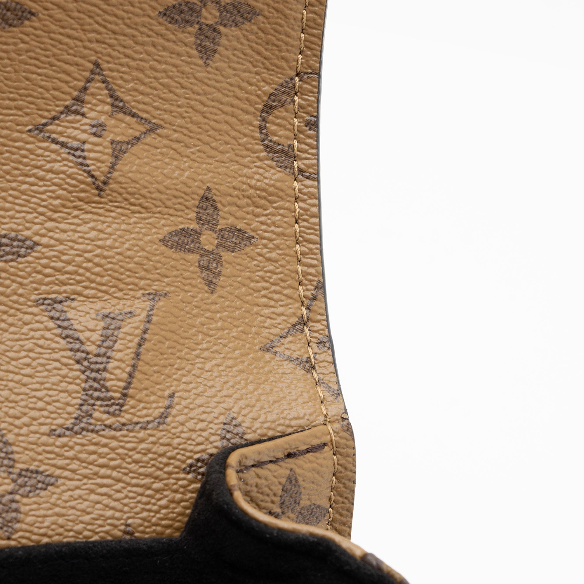 Louis Vuitton Reverse Monogram Pochette Metis Shoulder Bag (SHF-TeLbmc)