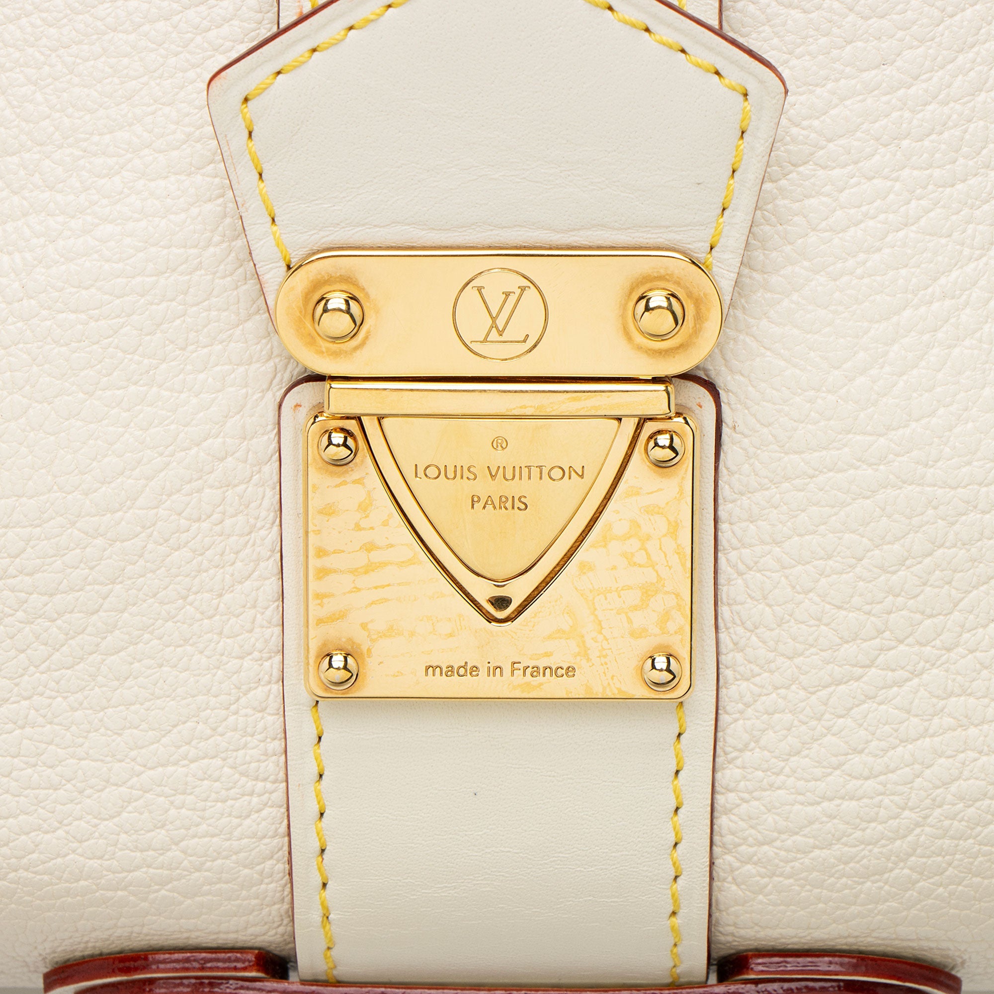 Louis Vuitton Suhali Leather L'Epanoui Satchel (SHF-nZFZd1)