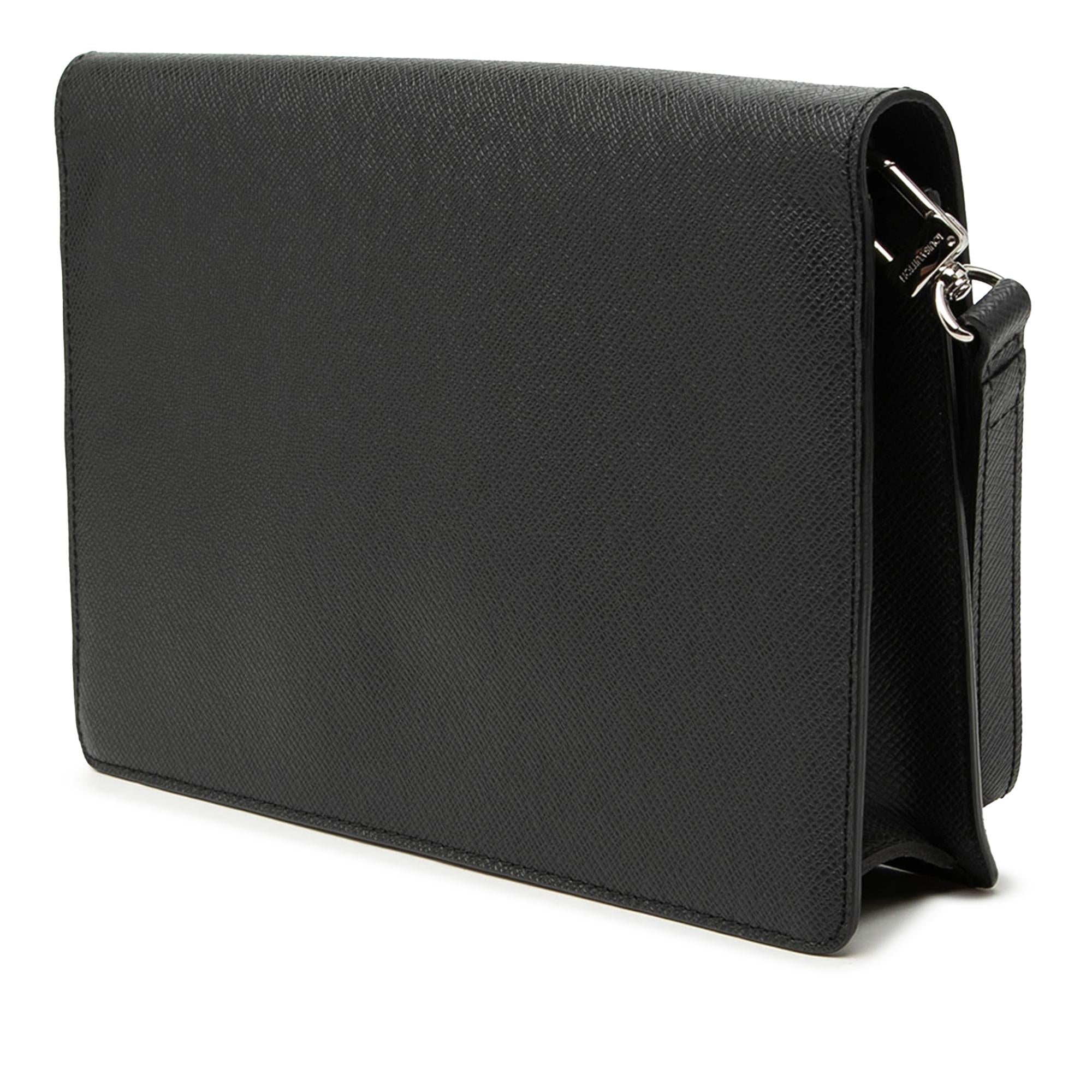 Louis Vuitton Taiga Belaia Clutch