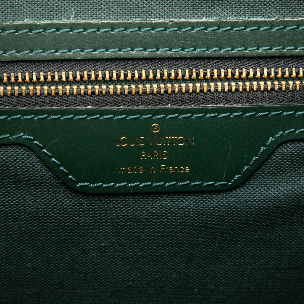 Louis Vuitton Taiga Cassiar