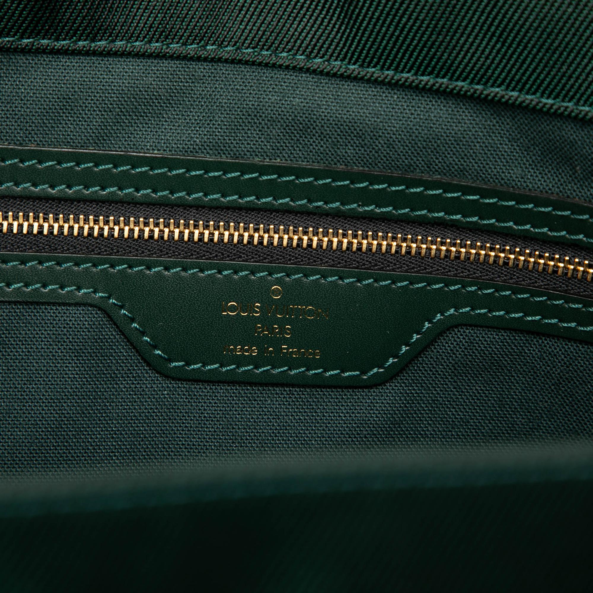 Louis Vuitton Taiga Dersou