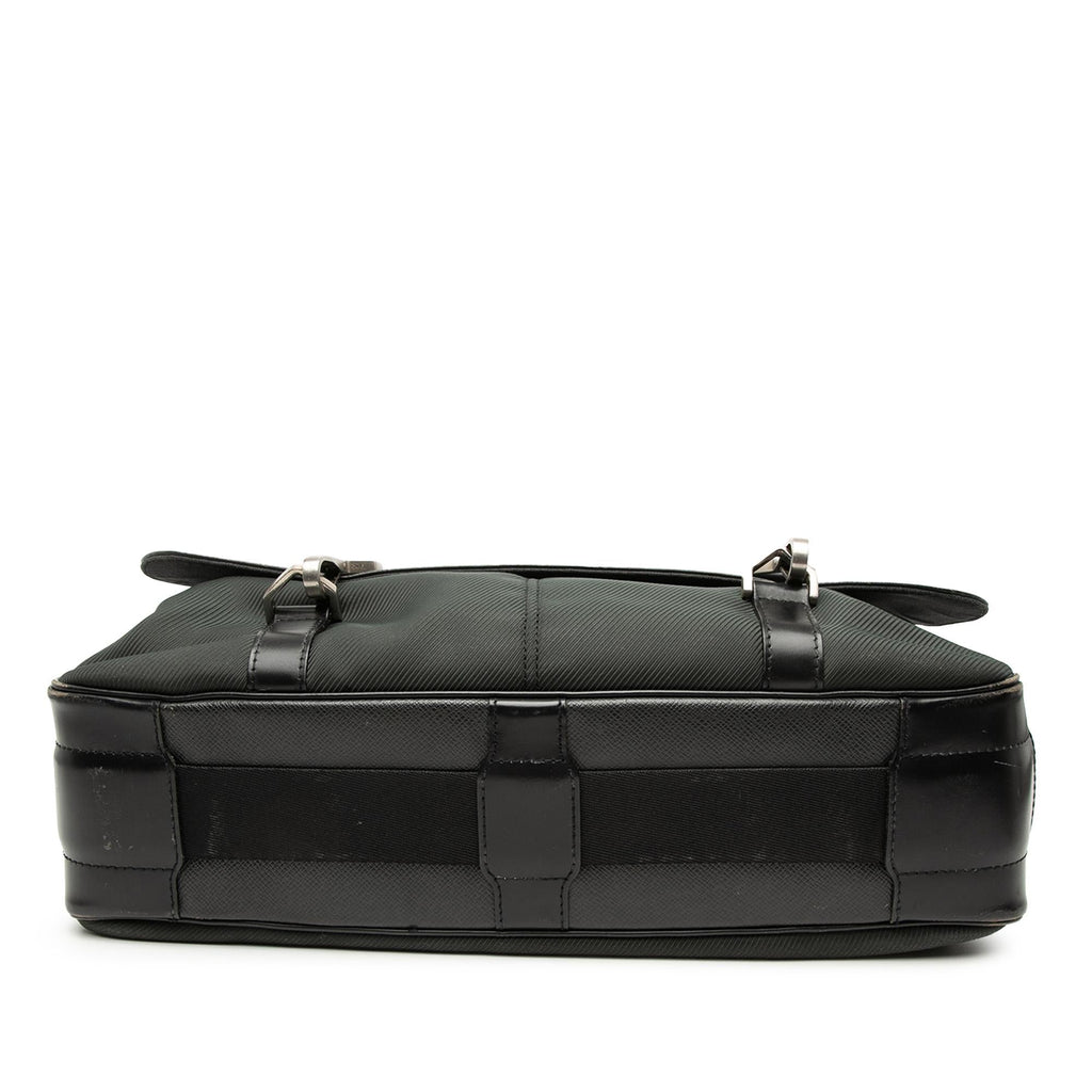 Louis Vuitton Taiga Dersou