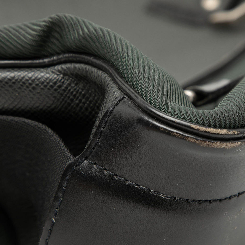 Louis Vuitton Taiga Dersou