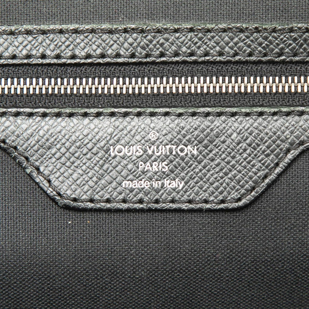 Louis Vuitton Taiga Igor Briefcase