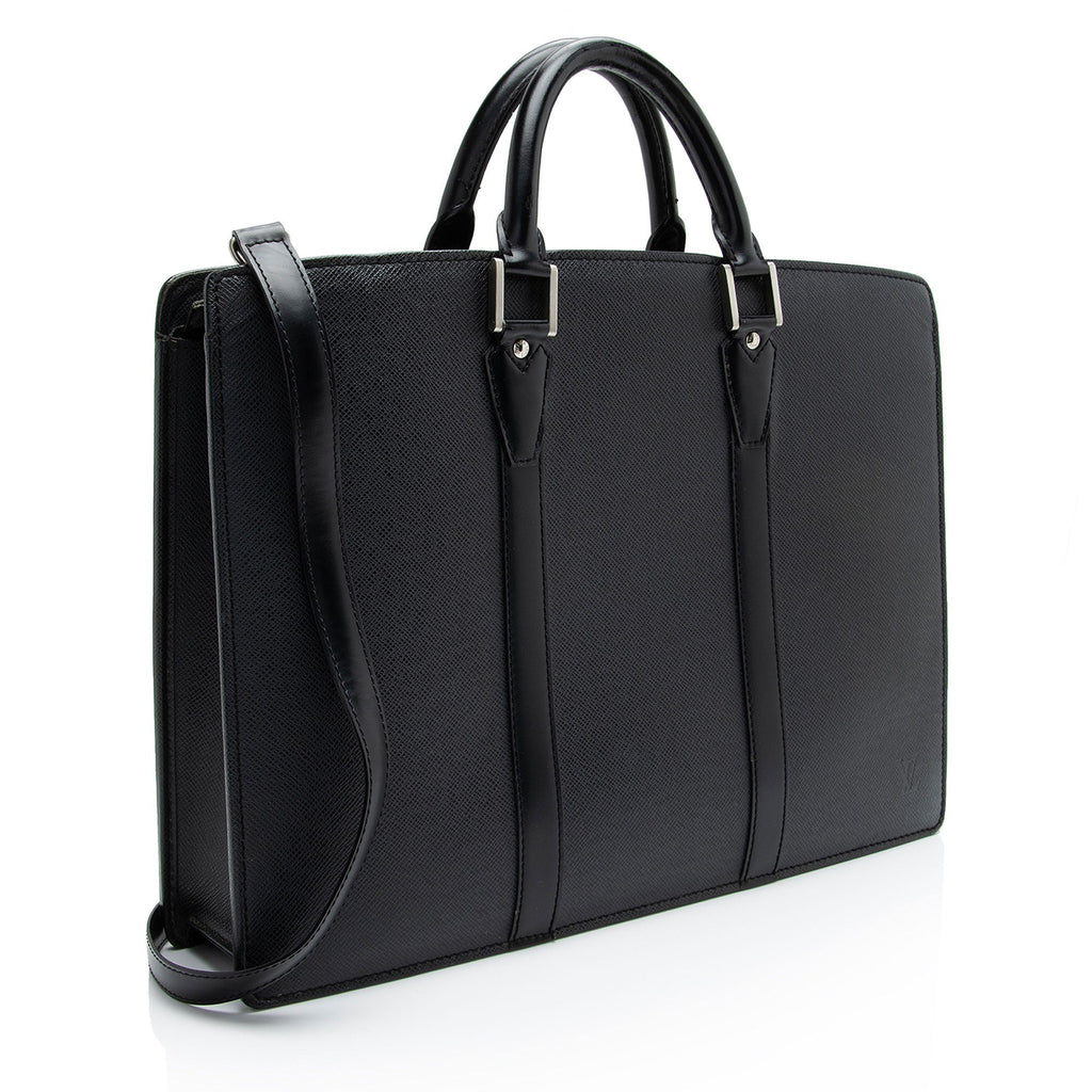 Louis Vuitton Taiga Leather Lozan Briefcase (SHF-9OeHvp)