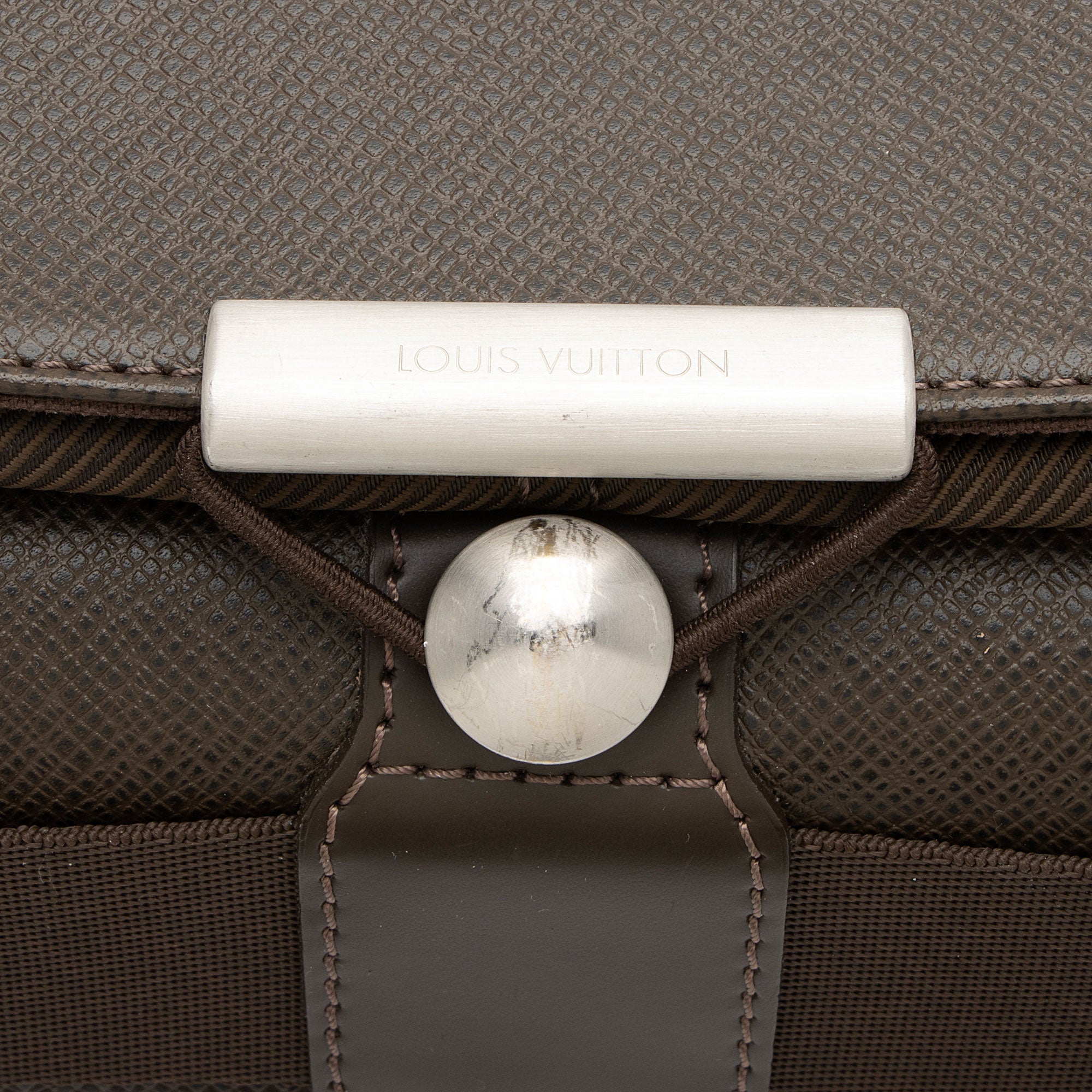 Louis Vuitton Taiga Leather Viktor Messenger