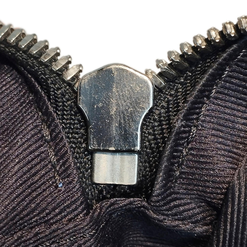 Louis Vuitton Taiga Outdoor Messenger PM
