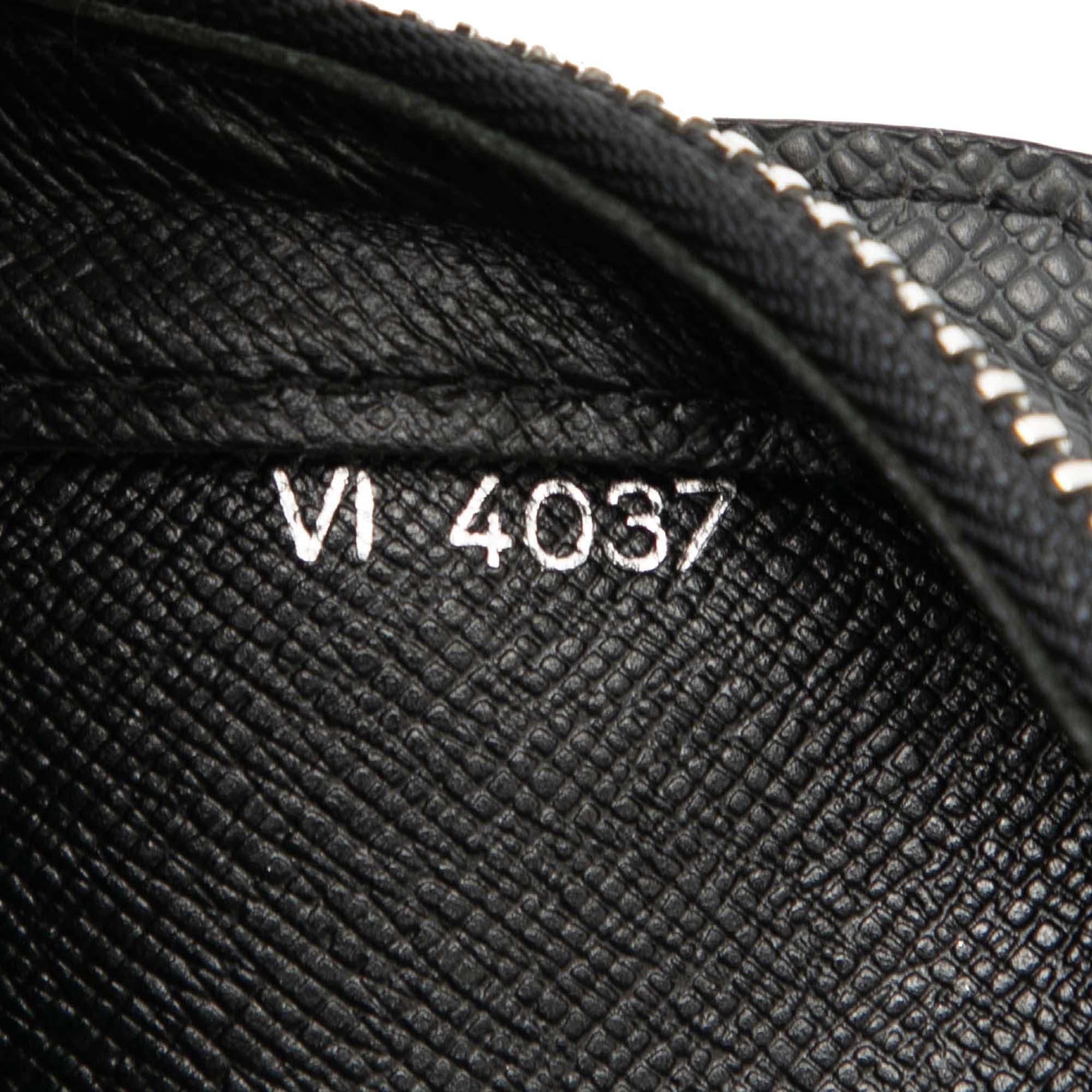 Louis Vuitton Taiga Pochette Baikal