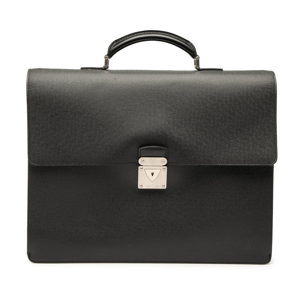Louis Vuitton Taiga Robusto 1