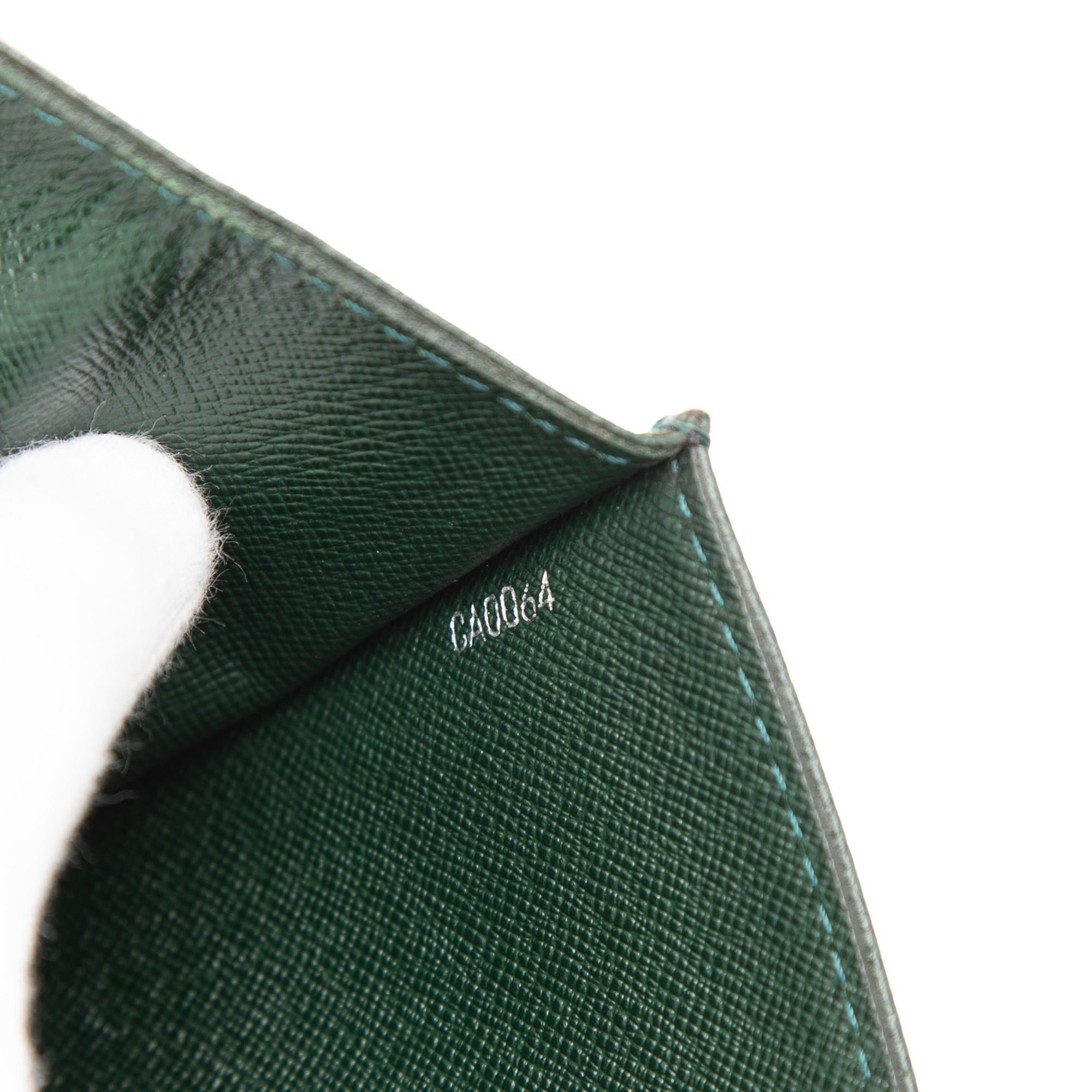 Louis Vuitton Taiga Selenga