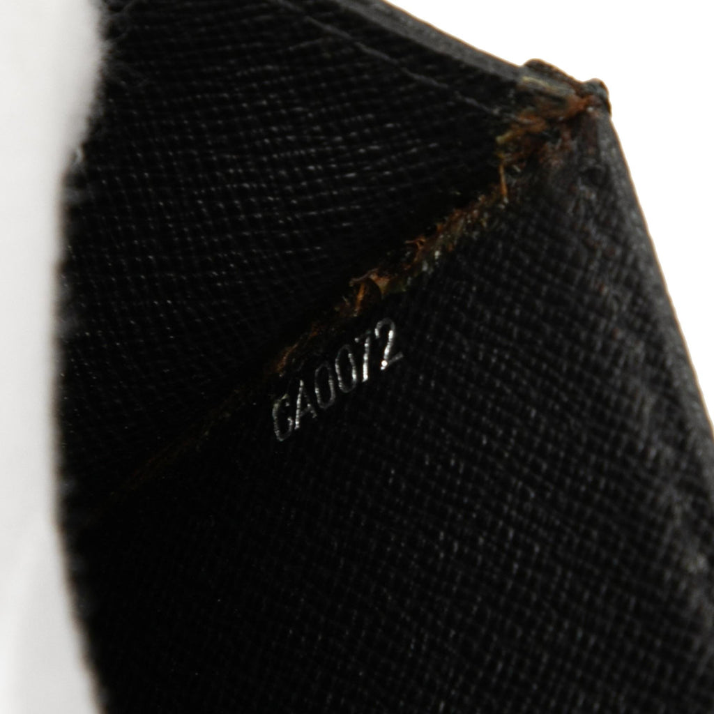 Louis Vuitton Taiga Selenga