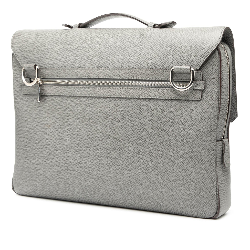 Louis Vuitton Taiga Vassili GM