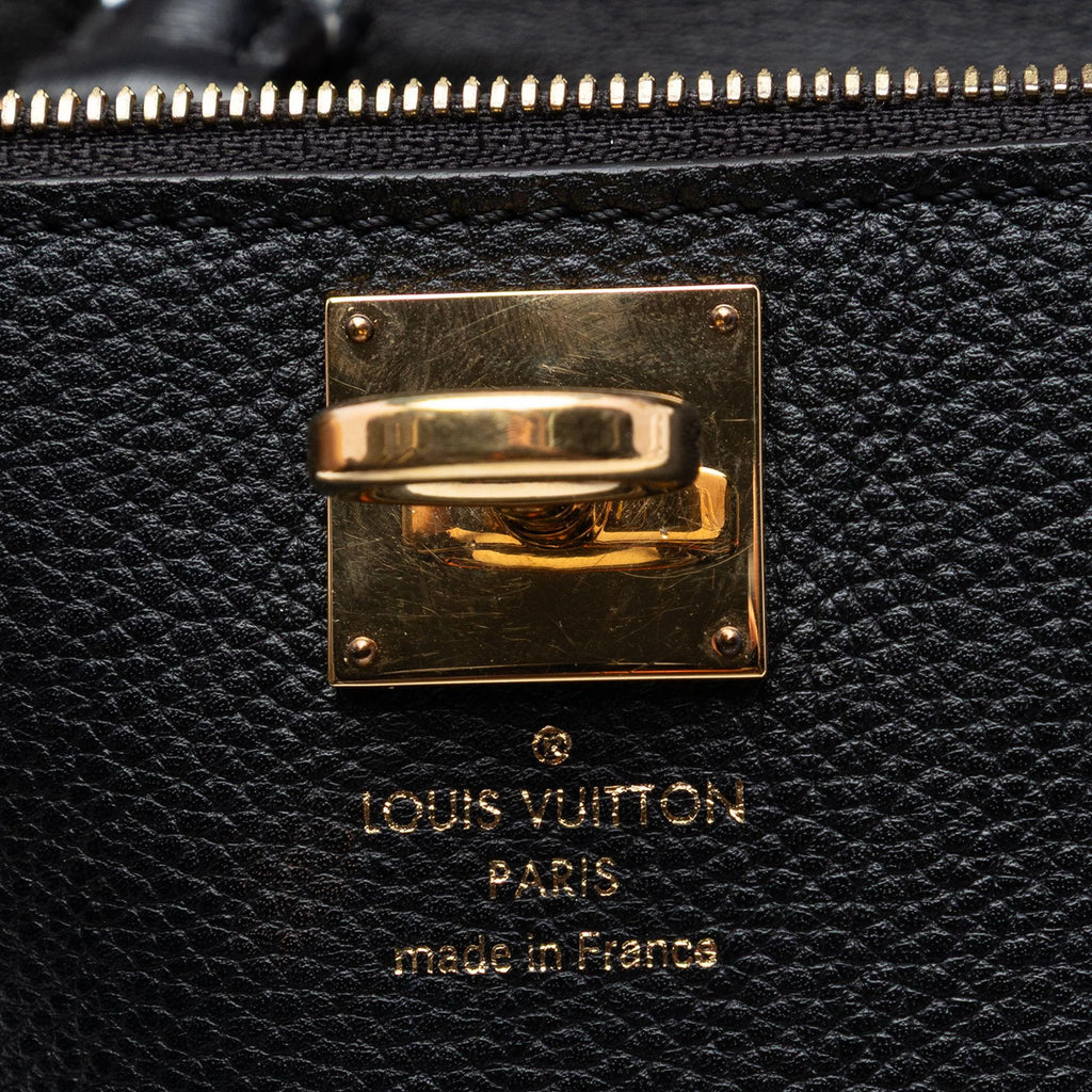 Louis Vuitton Taurillon City Steamer Pochette