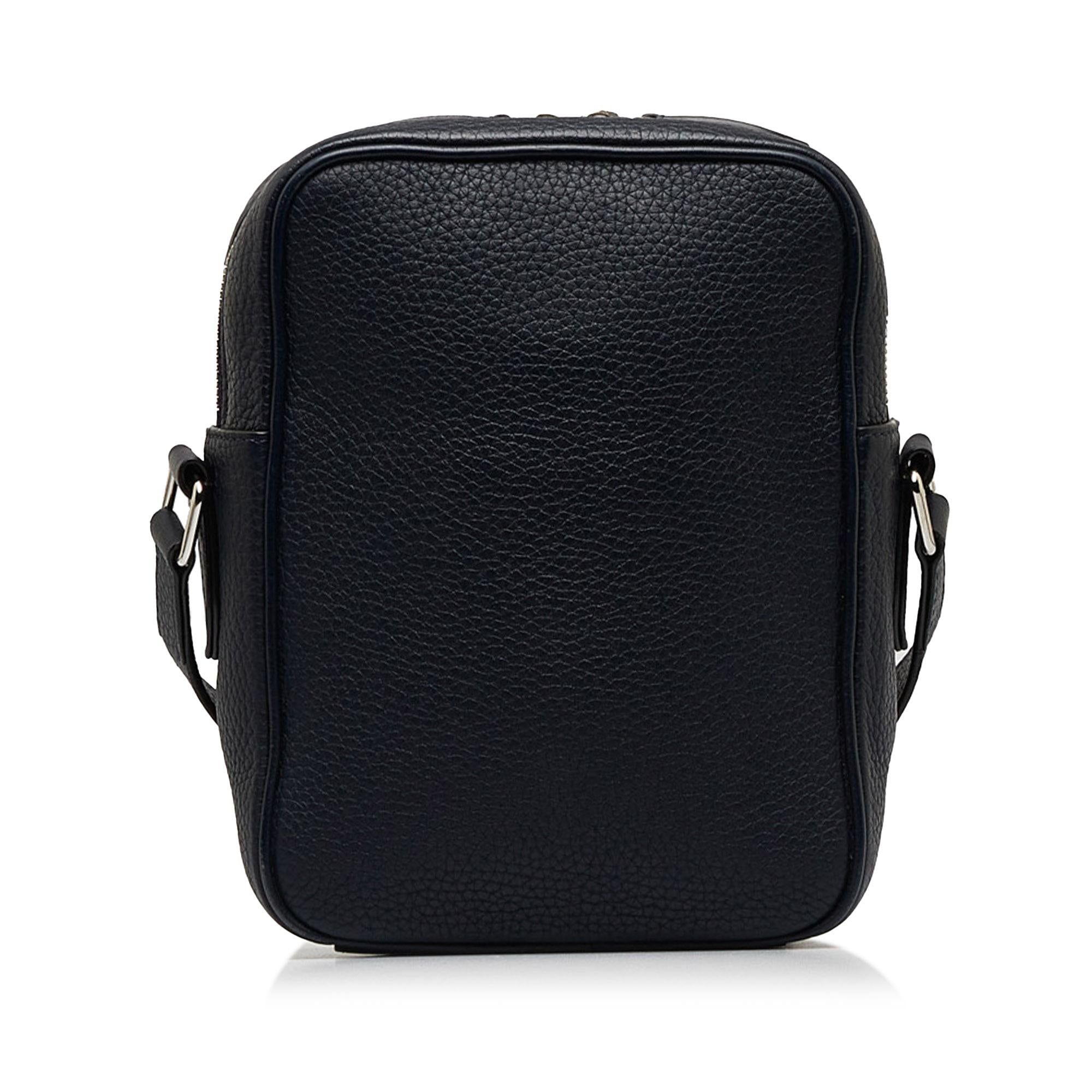 Louis Vuitton Taurillon Danube LV Circle  PM