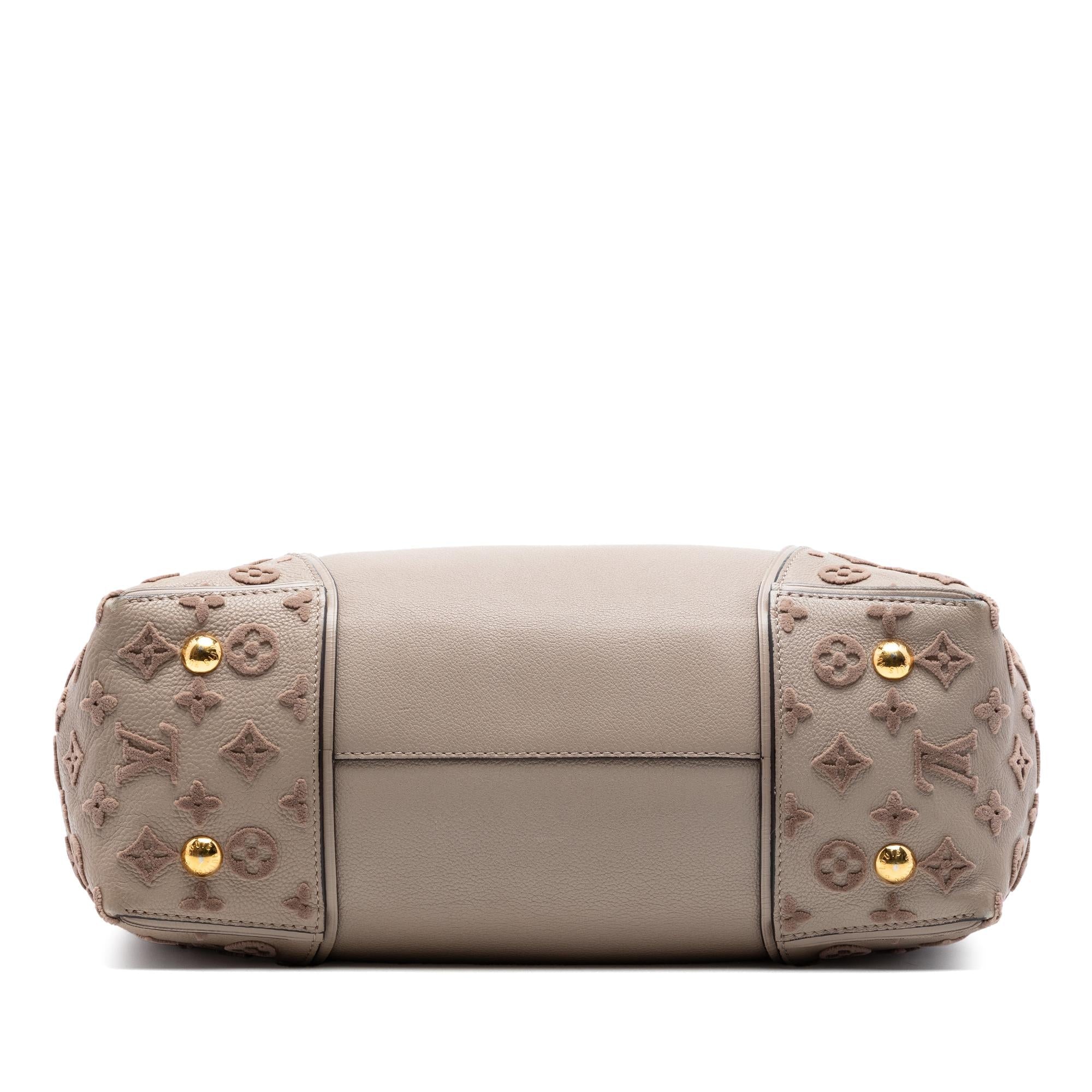 Louis Vuitton Veau Cachemire W Tote PM