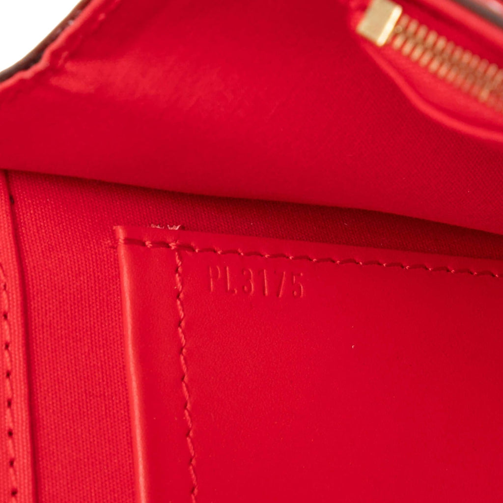 Louis Vuitton Vernis Louise Clutch