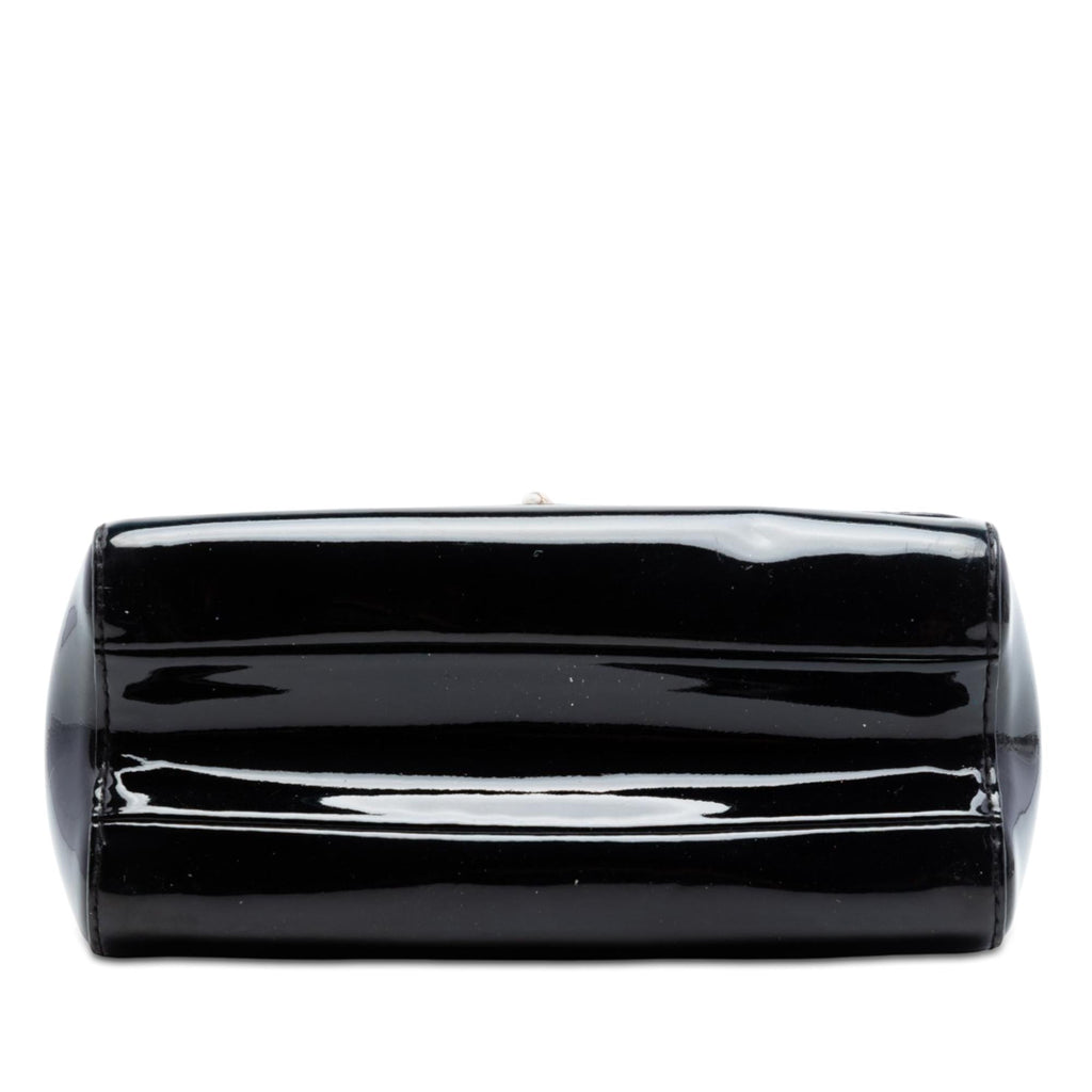 Louis Vuitton Vernis Monogram Twist PM