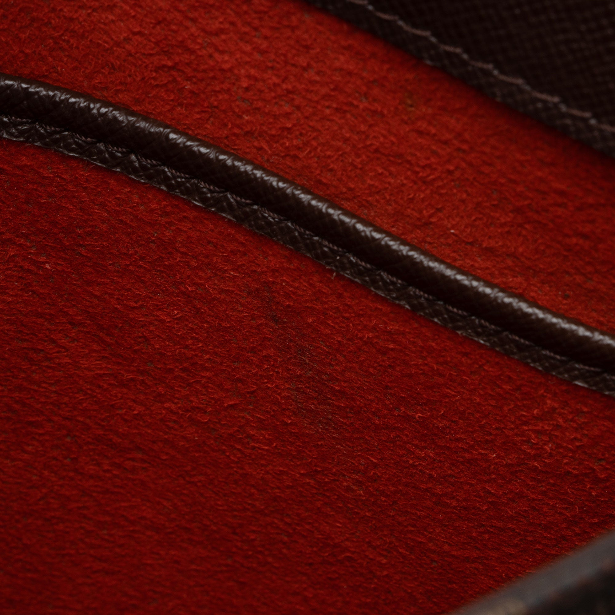 Louis Vuitton Vintage Damier Ebene Musette Salsa Shoulder Bag (SHF-HNbUxm)