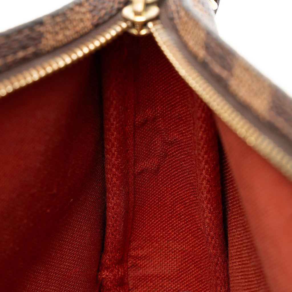 Louis Vuitton Vintage Damier Ebene Navona Pochette