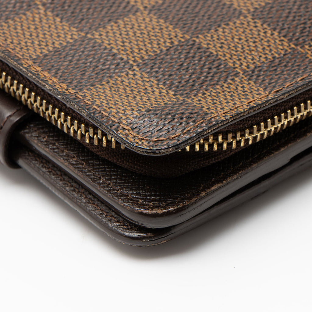 Louis Vuitton Vintage Damier Ebene Zipped Compact Wallet