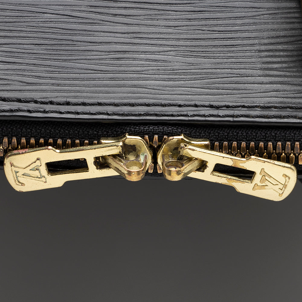 Louis Vuitton Vintage Epi Leather Alma PM Satchel (SHF-21340)