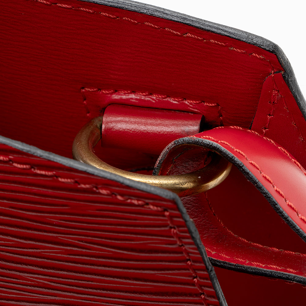 Louis Vuitton Vintage Epi Leather Cluny Shoulder Bag (SHF-19545)