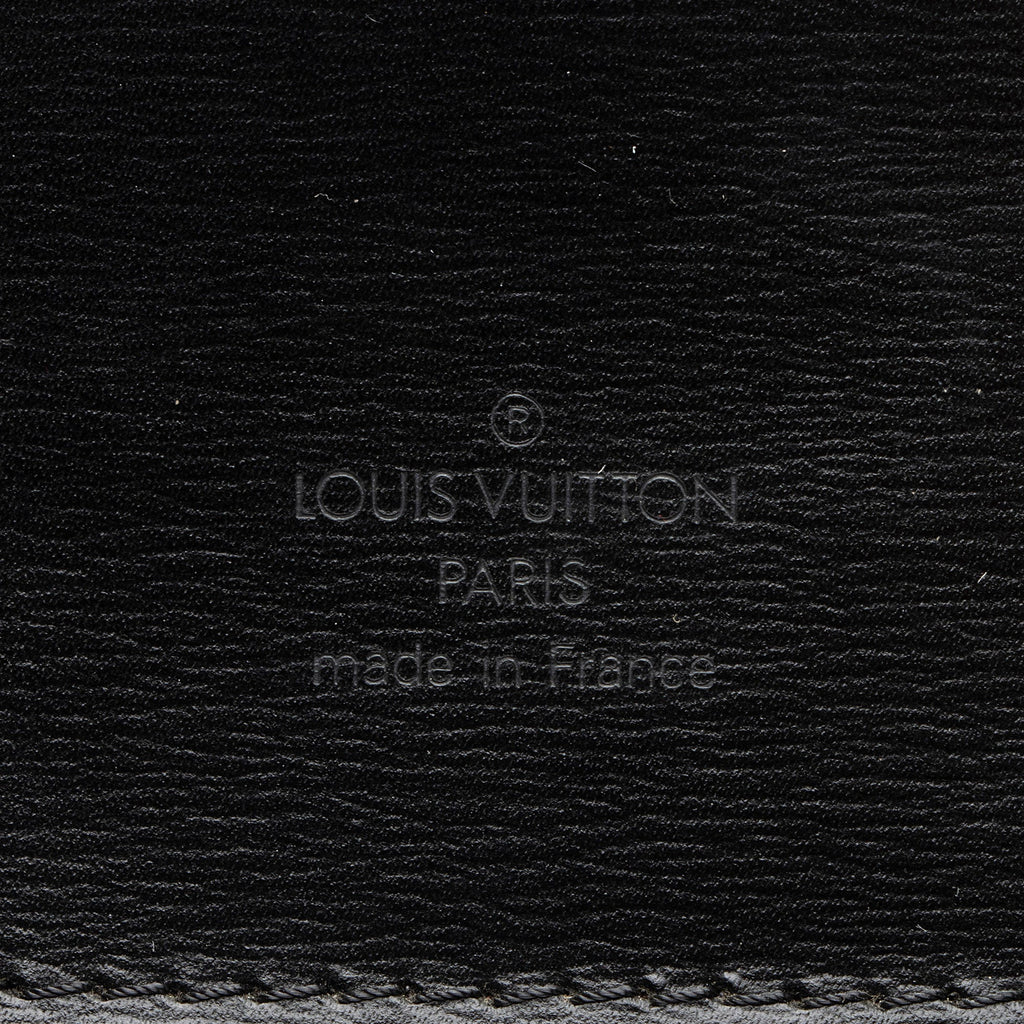 Louis Vuitton Vintage Epi Leather Cluny Shoulder Bag (SHF-d5Ik95)