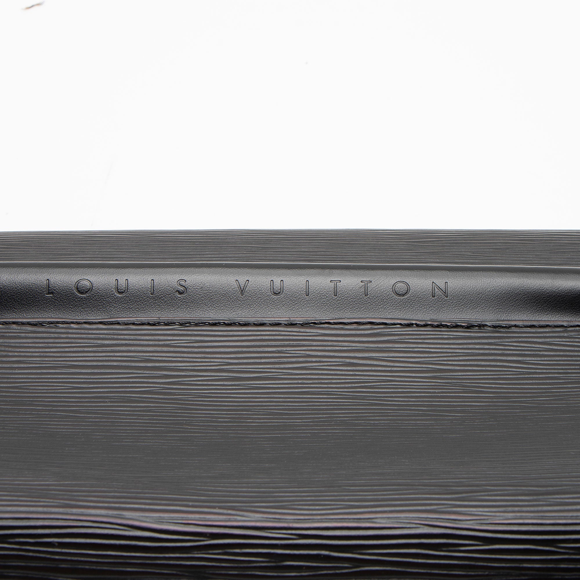Louis Vuitton Vintage Epi Leather Dinard Shoulder Bag (SHF-Bceodi)