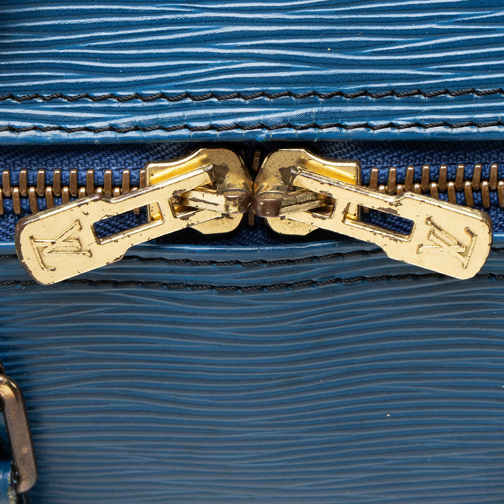 Louis Vuitton Vintage Epi Leather Keepall 45 Duffle