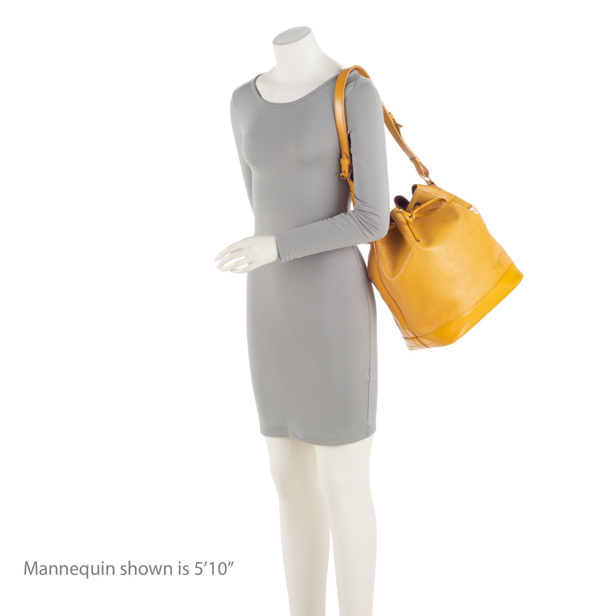 Louis Vuitton Vintage Epi Leather Noe Shoulder Bag (SHF-9zaWe9)