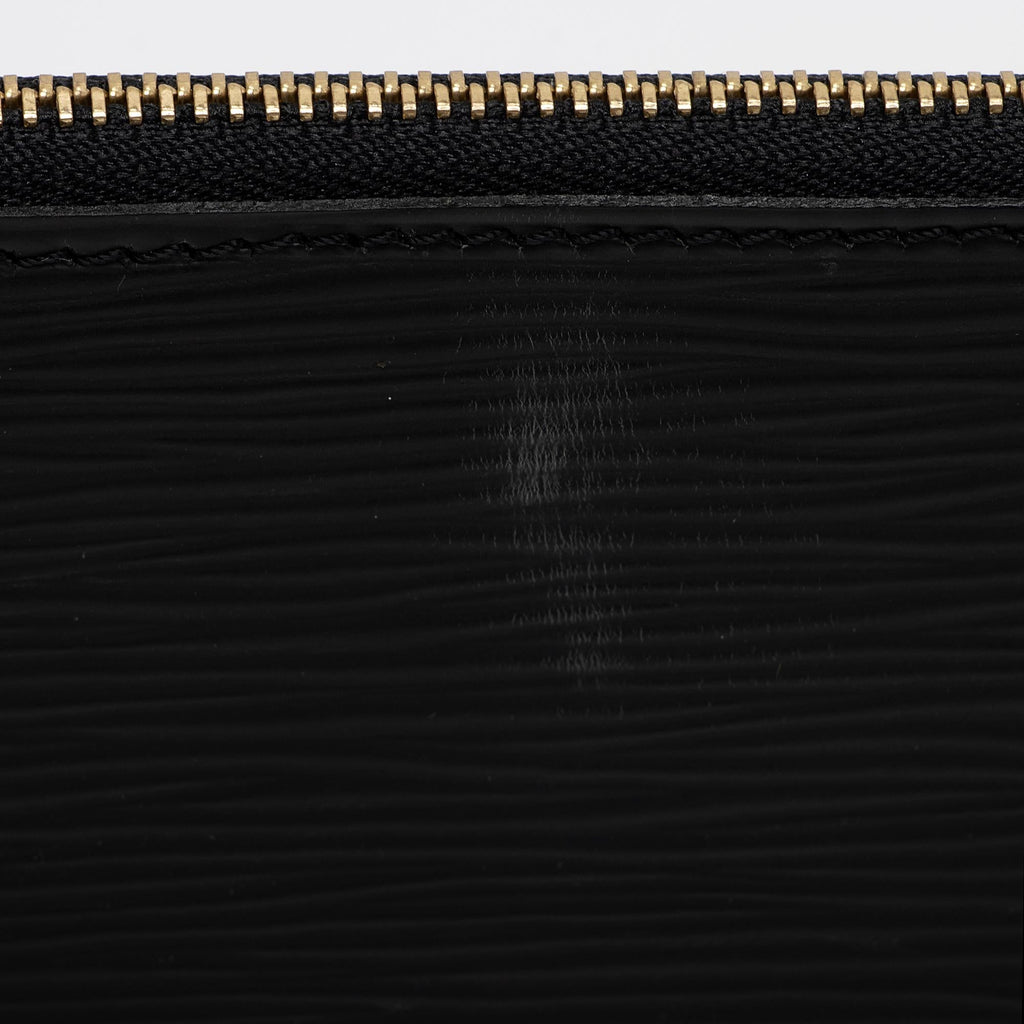 Louis Vuitton Vintage Epi Leather Pochette Accessoires (SHF-YUa4cL)