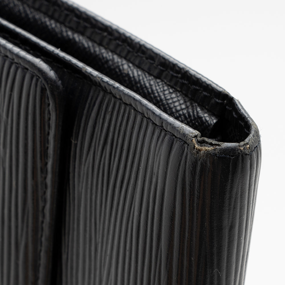 Louis Vuitton Vintage Epi Leather Porte Tresor International Wallet - FINAL SALE (SHF-15360)