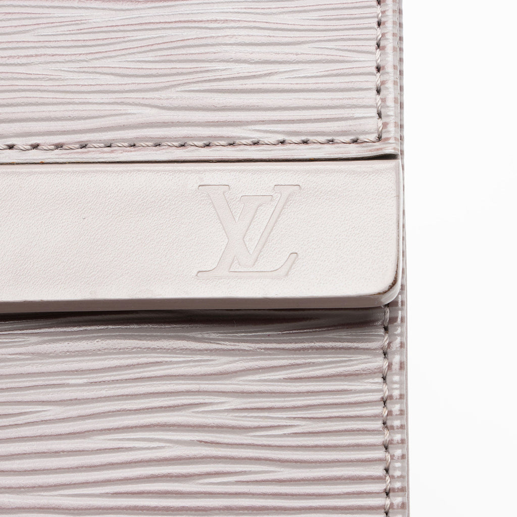Louis Vuitton Vintage Epi Leather Ramatuelle Shoulder Bag (SHF-o8atov)