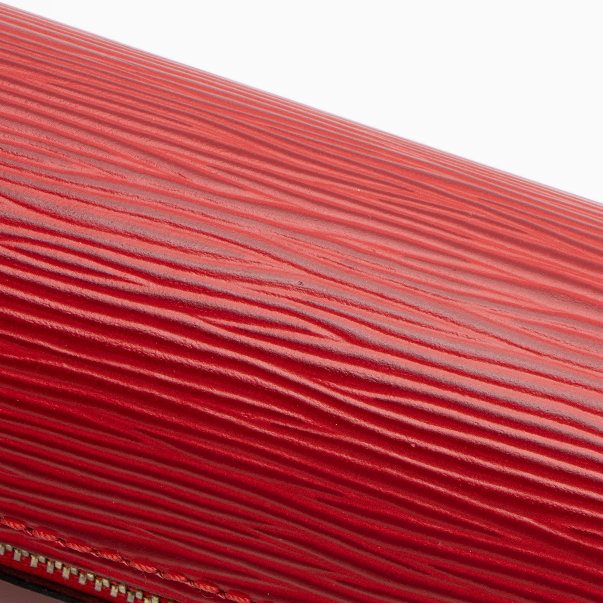 Louis Vuitton Vintage Epi Leather Soufflot Pochette (SHF-6lDip2)