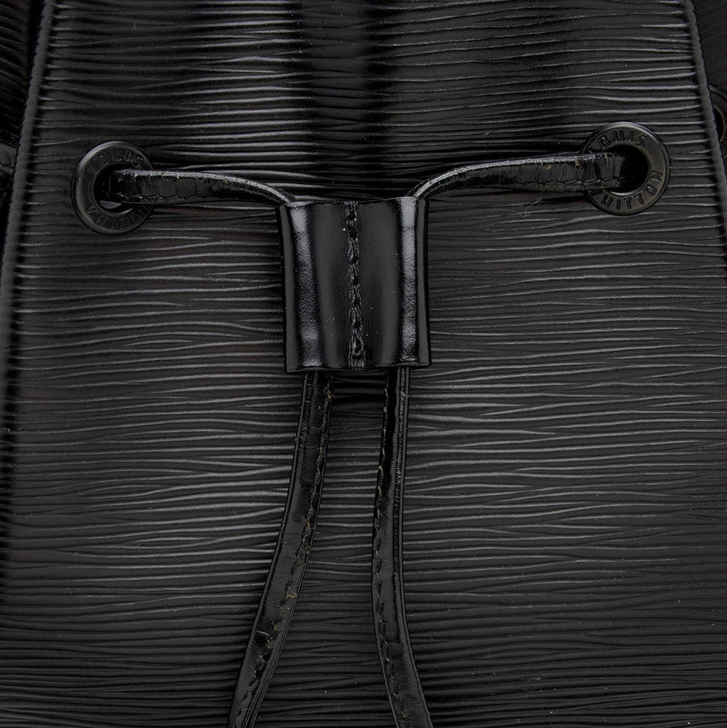 Louis Vuitton Vintage Epi Leather Sac A Dos Sling Bag (SHF-MpRcNh)